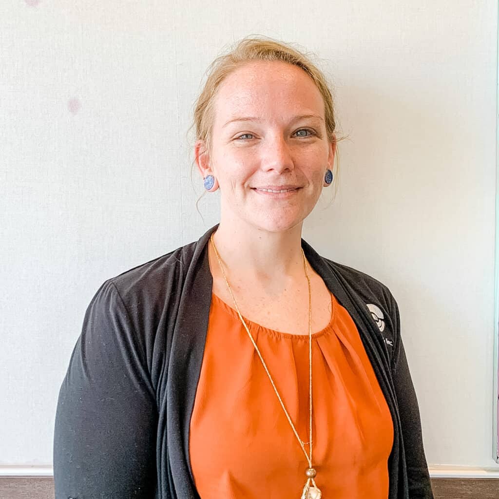 Ali Tuthhill (swansboro)